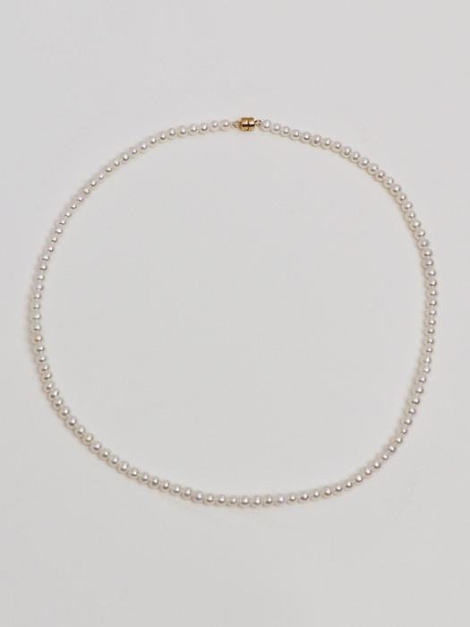 14K goldfilled 4mm pearl necklace