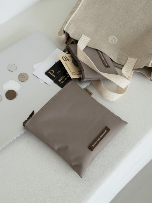 [리퍼브]square pouch (M) - brown