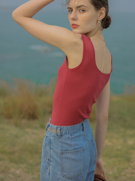 DAPHNE sleeveless knit top_red