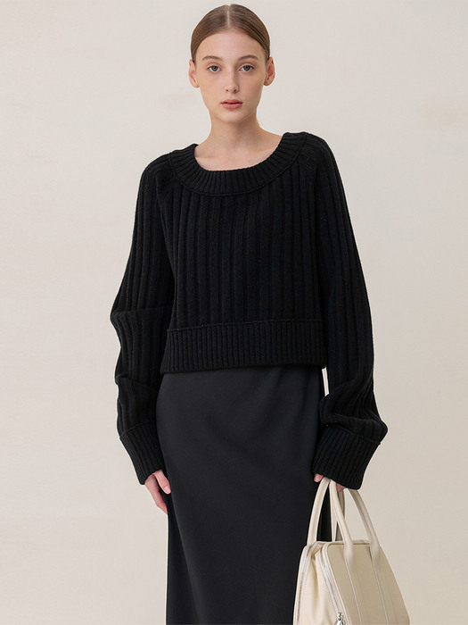 Merino Wool Cropped Bold Sweater Black