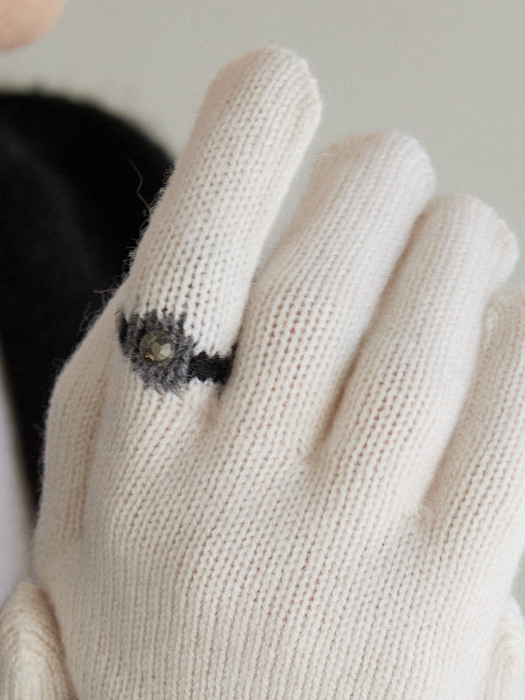 Jewelry ring Point Gloves Ivory