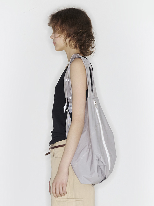 K23-BG008 / APOSTROPHE BAG