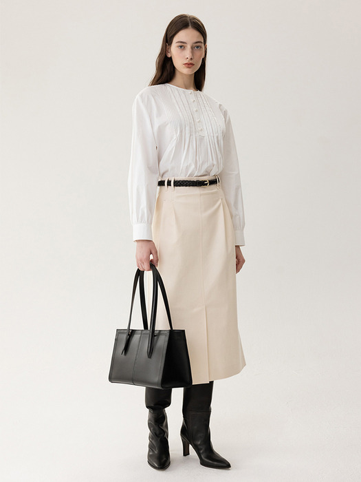 FW23 Pintuck Blouse Off-White