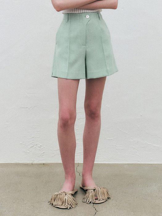 Pintucked Linen Blend Shorts, Mint