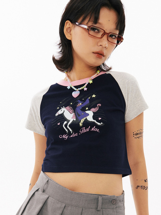 WITCH Raglan Crop T-shirt [Navy]