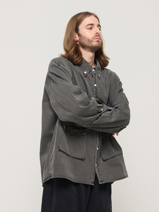 PIGMENT WASHED MULTI-POCKET WORK SHIRT (CHARCHOL)