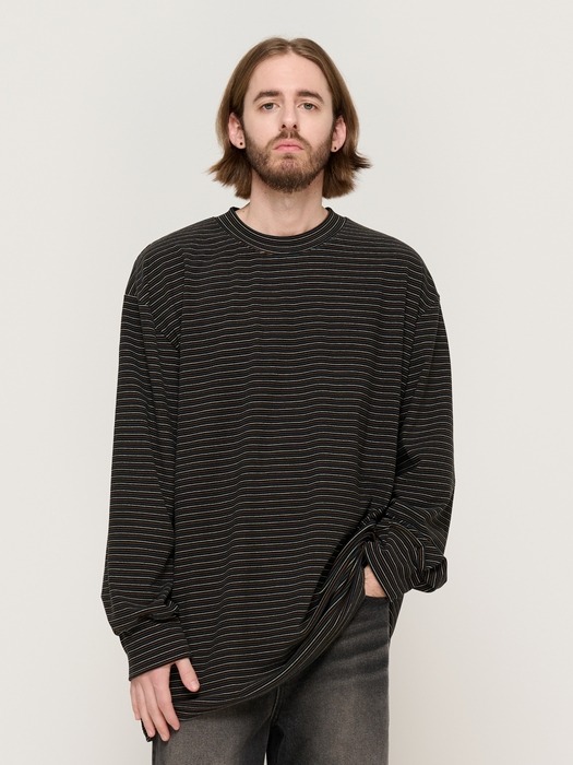 LINE NAPPING STRIPE LONG SLEEVE TEE (BLACK)