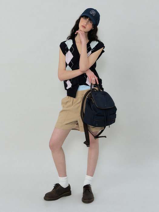【GROVE】 CHLOE CABRA SHORTS / 追跡付 그로브]25SS CHLOE CABRA SHORTS (BEIGE)