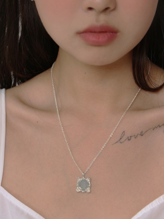 Rocaille Lettering Necklace