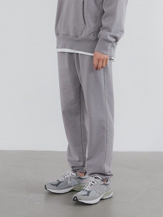 ESSENTIAL SWEAT PANTS (GREY) 