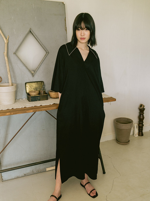 BLACK BIG COLLAR LONG DRESS