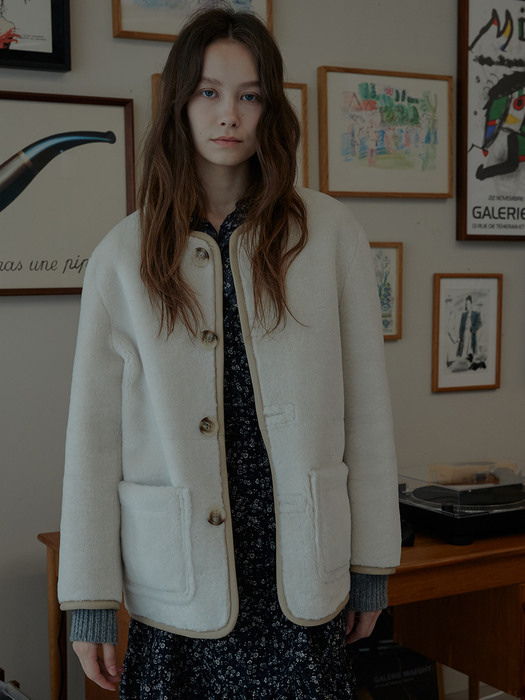 Shearling and Leather  Reversible Mustang Coat_Ivory