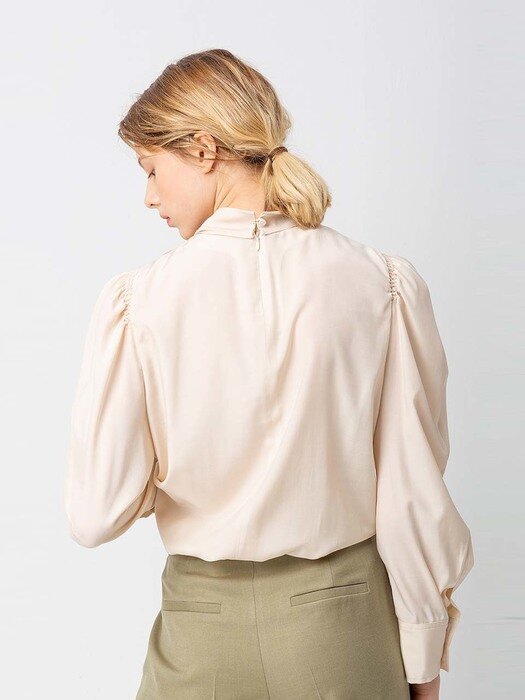 Puff Sleeve Tie Blouse_IVORY