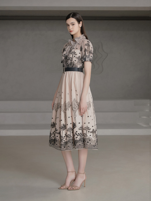 MARGO / Embroidery Lace Chiffon Long Dress(beige)