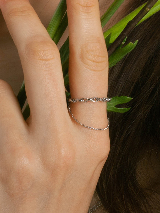 simple two line ring
