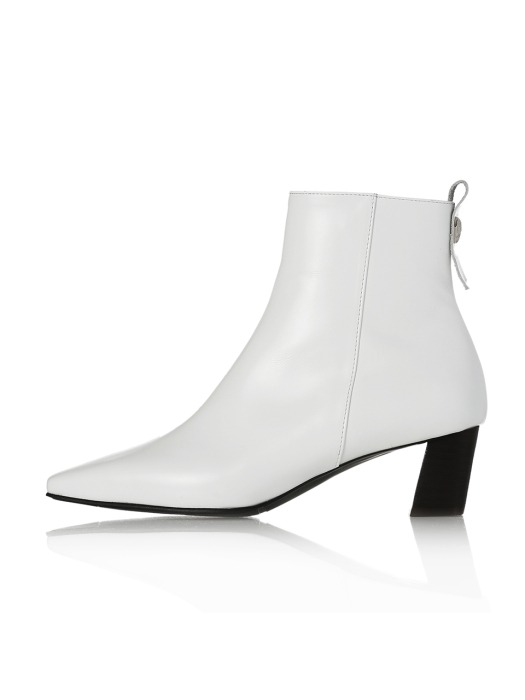 Point Ankle Boots MD19FW1045 White