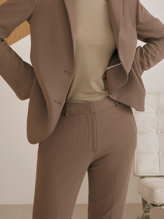 [Drama Signature] Two-button Blazer + Straight Trousers SET (MOCHA)