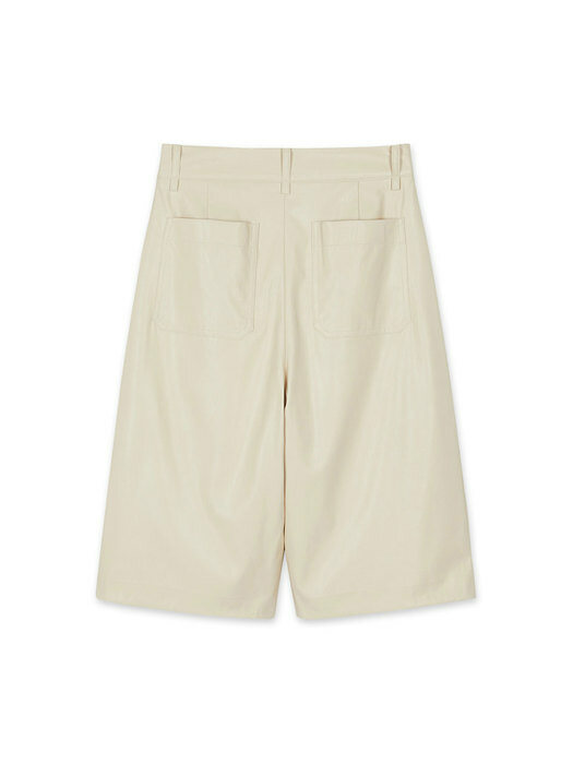 Faux Leather Bermuda Pants in Ivory VL1AL111-03