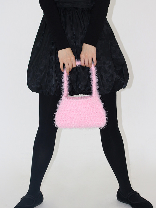 fluffy shoulder bag (baby pink)