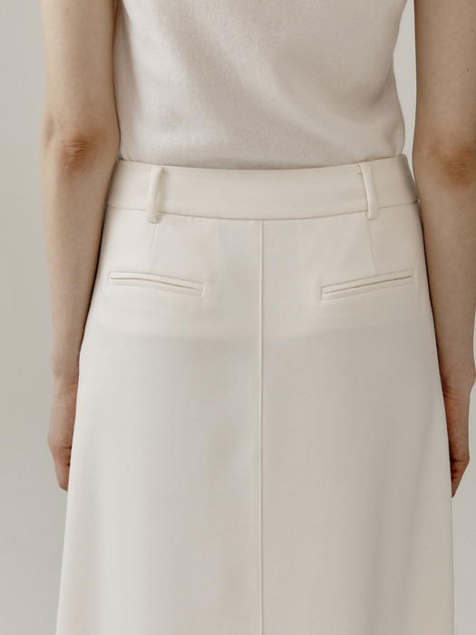 Low waist Pintuck Skirt Ivory