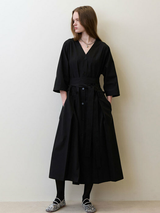 23 Summer_ Black Belted Midi Dress