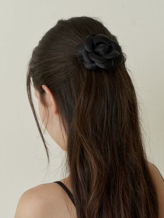 black flower pin