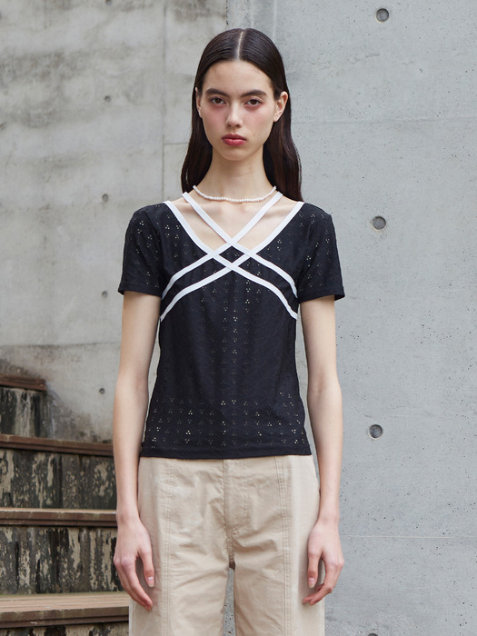 [LINE] Cross Two-Line Lace T-shirt