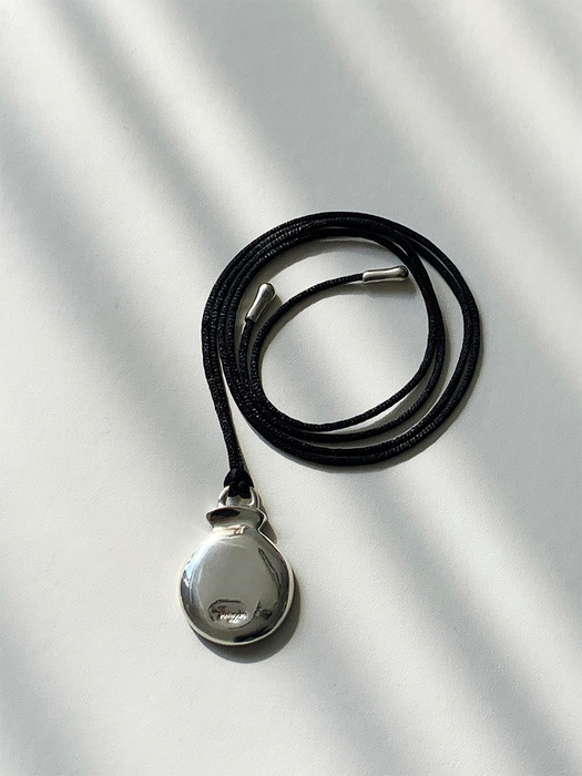 Moon jar long necklace silver