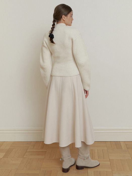 Peony volume knit (ivory)