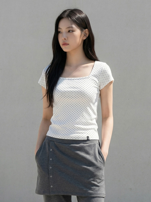 D. BASIC COTTON SQUARE-NECK T - 12 COLOR