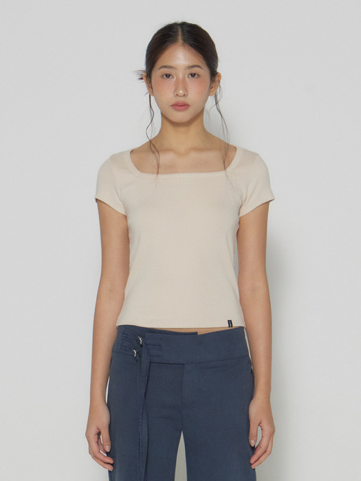 D. BASIC COTTON SQUARE-NECK T - 10 COLOR