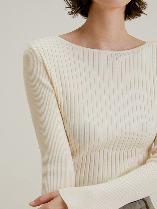 LS_Straight neck thin knit top