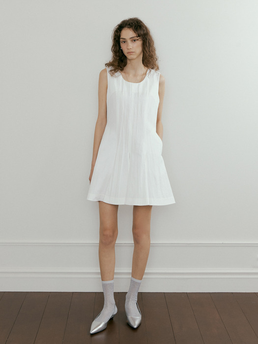 Turntee dress White