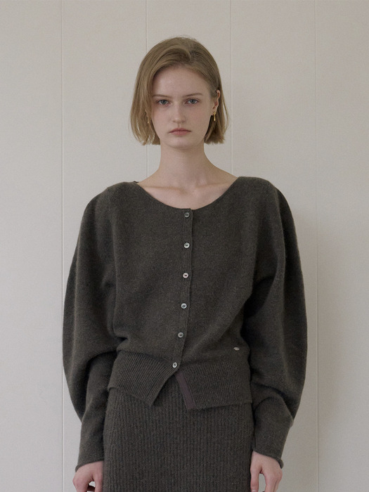 WHOLE GARMENT RACCOON CARDIGAN_KALE BROWN