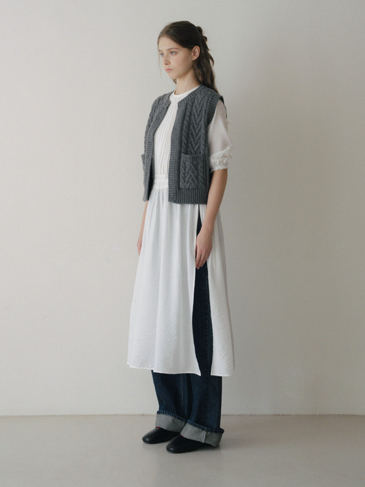 Cable Round Knit Vest_2 Colors