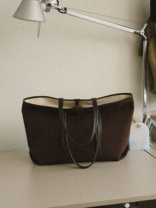 SUEDE TOTE BAG_brown