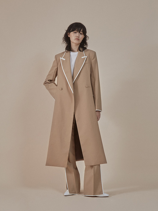 Overlapped lapel collar tailored coat