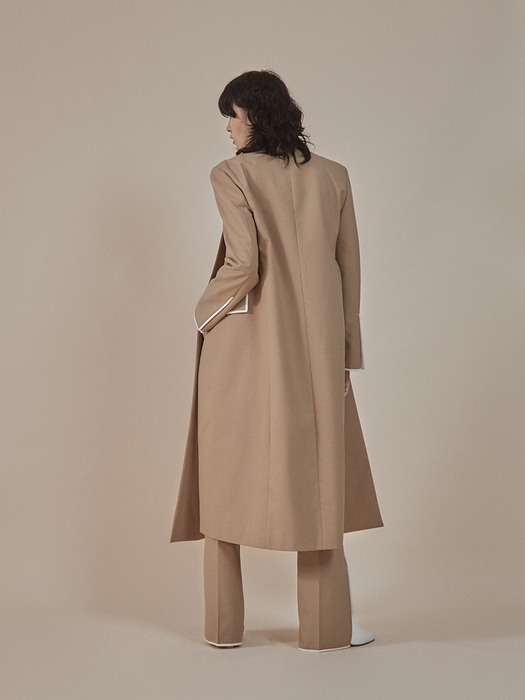 Overlapped lapel collar tailored coat