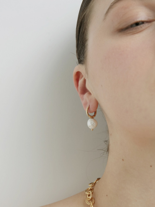 E Pearl Earrings