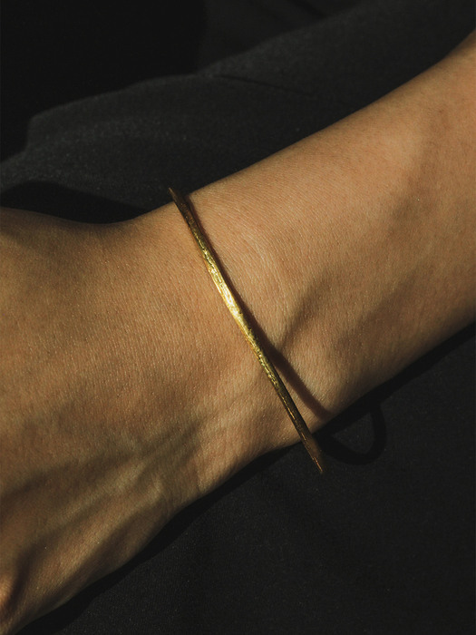 Belle chain bangle