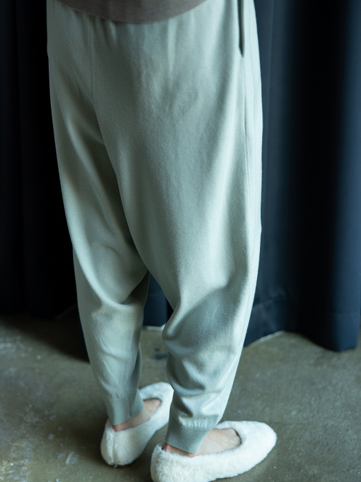 MINT WOOL WIDE JOGGER PANTS