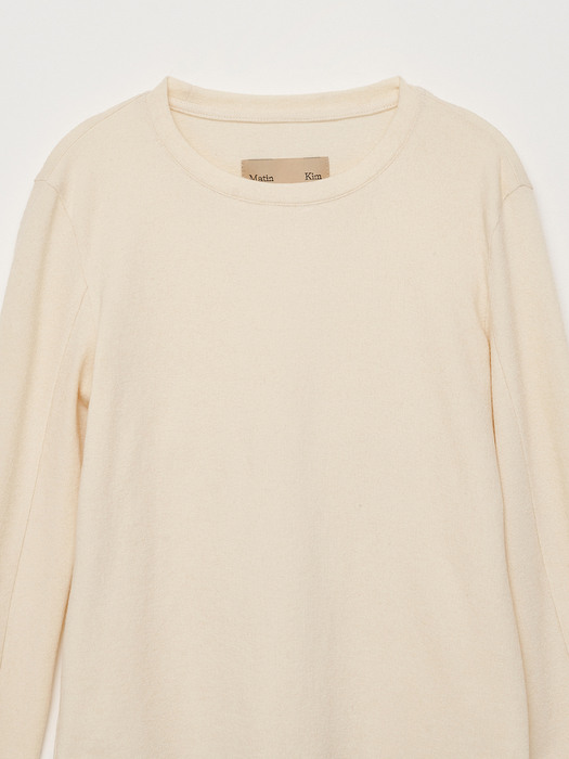 FINGER HOLE BASIC TOP IN IVORY