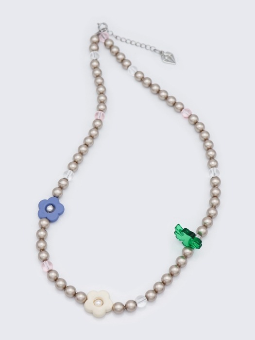 Swarovski pearl flower clover Necklace 스와로브스키 진주 플라워 클로버 참 포인트 목걸이