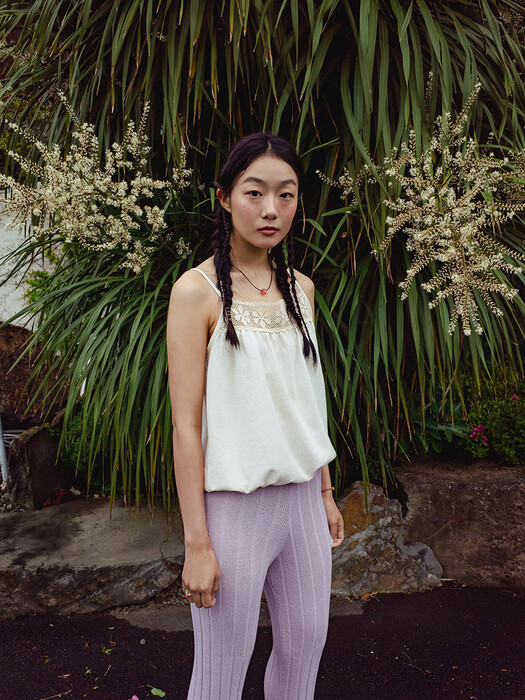 LACE POINTED SLEEVELESS TOP, BEIGE