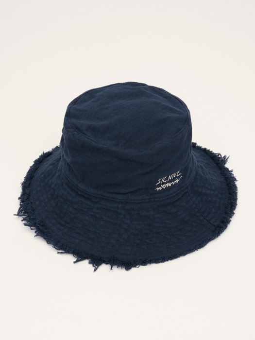 [EXCLUSIVE] Amber Bucket Hat (Navy)