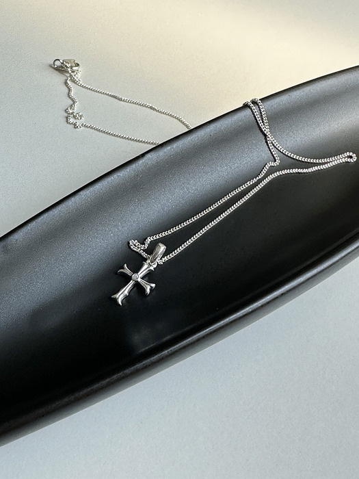 [925silver] Chrome cross necklace