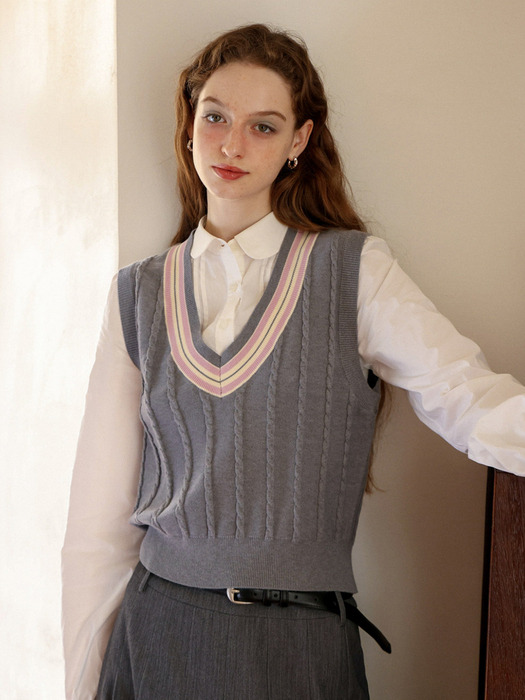 Cest_College style v neck knit vest