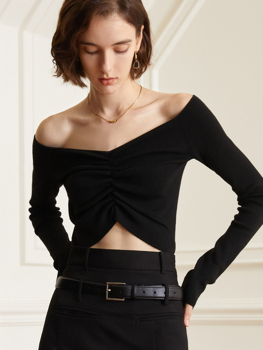 YY_Slotted neck knit top_BLACK