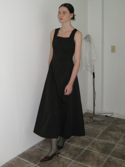 Square Neck Maxi Dress Black