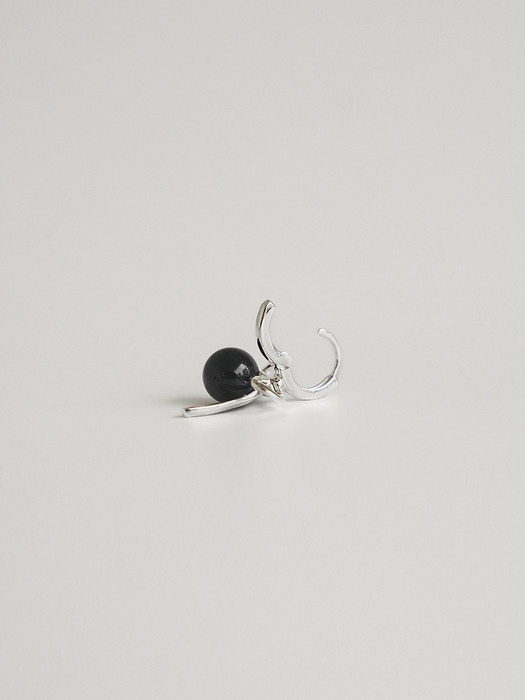 실버 925 리본 오닉스 원터치 귀걸이 블랙